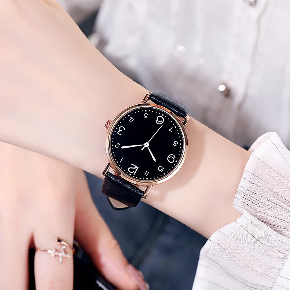 New Simple Vintage Digital Face Leather Belt Woman Watch round Leisure Student Quartz Watchs Wear Matching Women'S Wristwatch